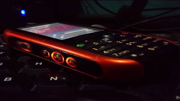 Сотовый телефон Motorola ROKR E2