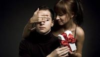 Что преподнести любимому человеку на 23 февраля