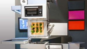 Кухня Ecooking з міні-городом