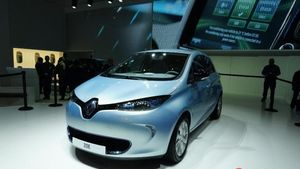 Компания Infiniti отодвинула дату начала производства электромобиля