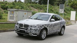 Серийный BMW X4 стал добычей папарацци
