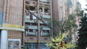 Вибух у Луганську: Причини та слідство