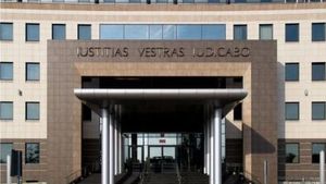 Польского неонациста решили приучить к труду
