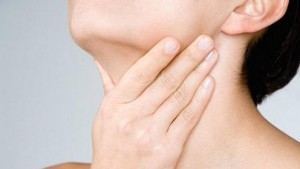 Боль в горле: лечим в домашних условиях