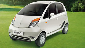 Найдешевший автомобіль Tata Nano буде оновлено