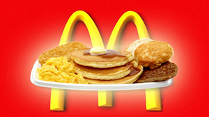 Замість сніданку у McDonald's пара отримала пакет із грошима