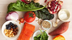 Продукты, которые помогут сохранить молодость