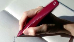 Новая ручка для людей с болезнью Паркинсона