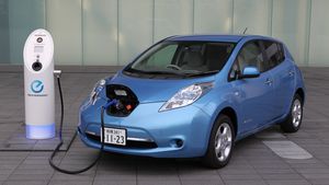 Продажи электромобилей Nissan в Украине начнутся не раньше 2017 года
