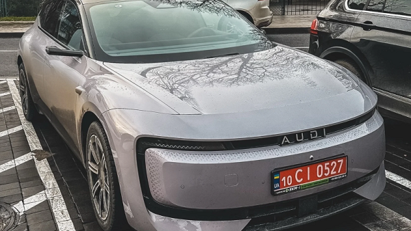 Запас ходу — 770 км: в Україні з'явився потужний сімейний електрокар Audi за $45 000 (фото)