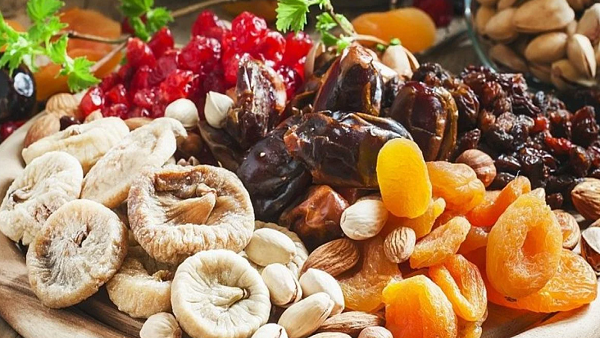 Сухофрукти: чи дійсно вони корисні і як обрати якісний продукт