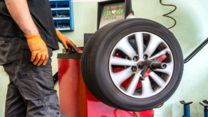 Как правильно выбрать автомобильные диски: ключевые параметры и рекомендации