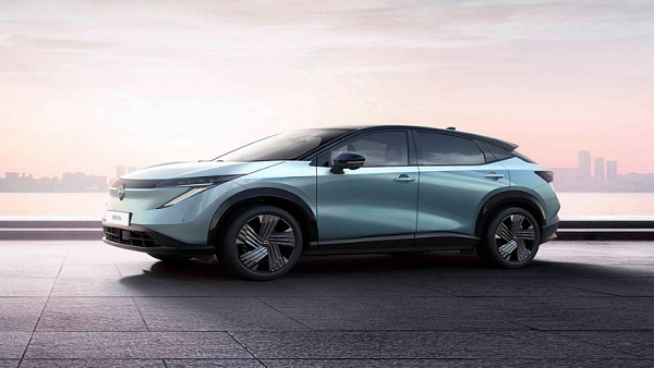 От 58 840 евро: обновленный Nissan Ariya уже доступен в Европе.