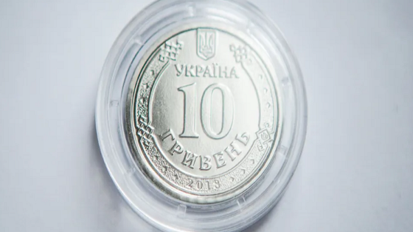 В Украине появятся новые серебряные монеты номиналом в 10 гривен: что о них известно.