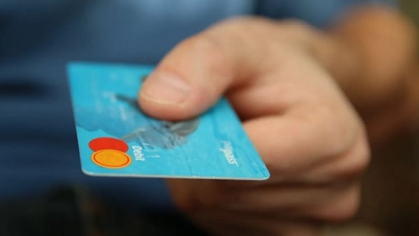 Українцям обмежили можливість знімати готівку в банкоматах: які ліміти діятимуть з 1 липня