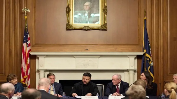 Сенат США підтримав законопроєкт Грема про санкції проти Росії.